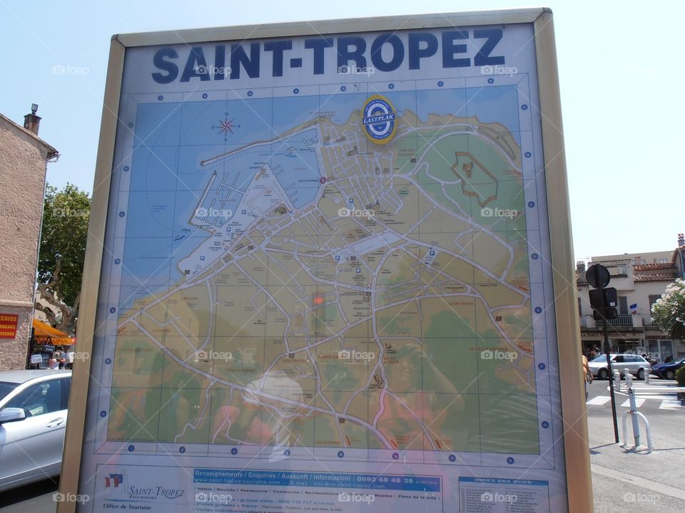 Info panel of Saint Tropez