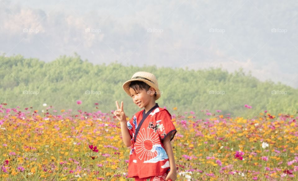 Chiang Rai/Thailand:February 16 2019-Singha park Ballon Fiesta , Colorful flower field