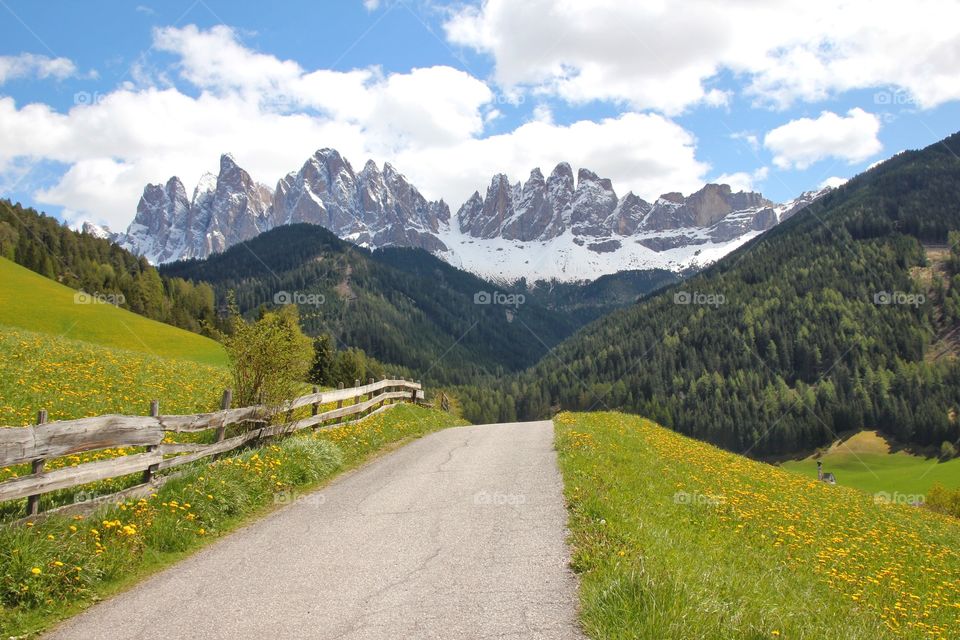 Footpath at Val di Funes