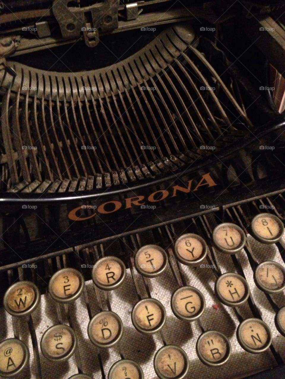 retro antique typewriter old fashion by rgomezphoto