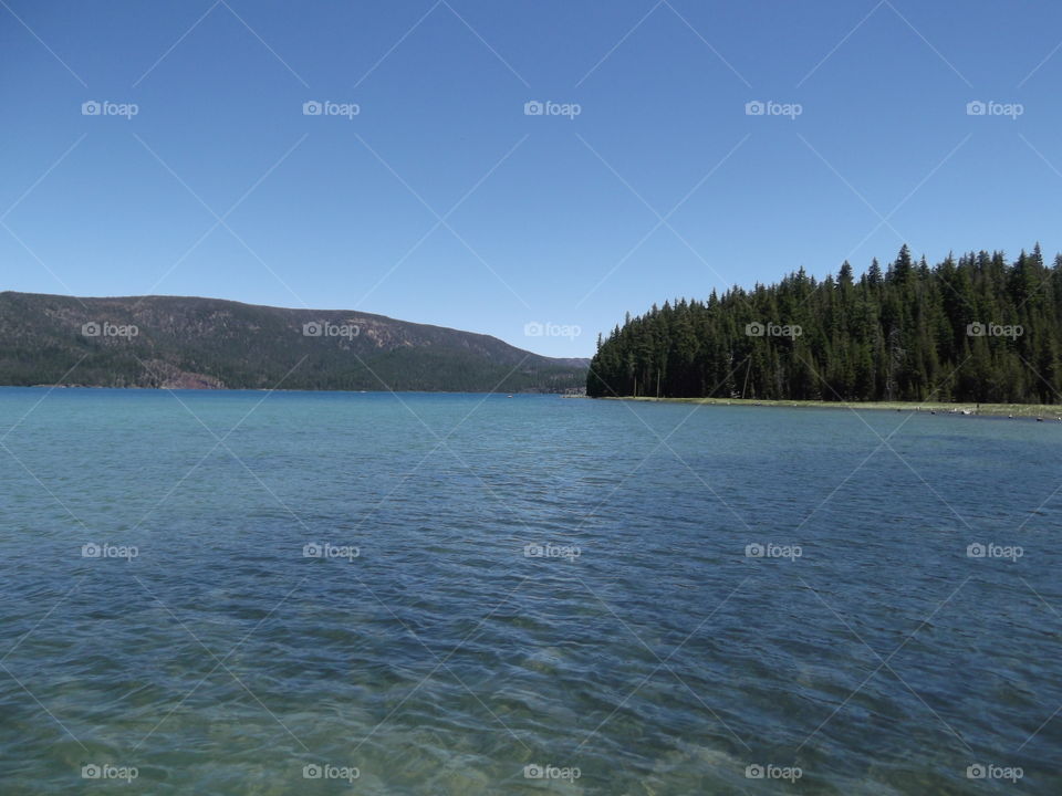 Twin Lakes in Central Oregon