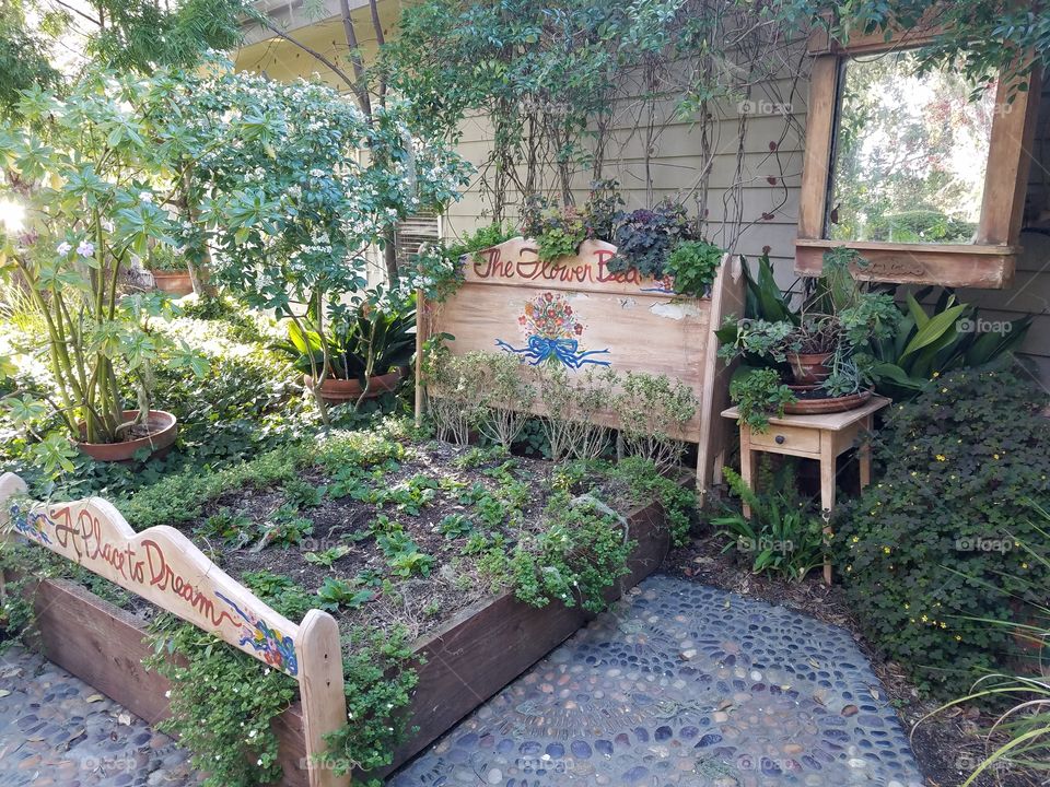 outdoor garden room