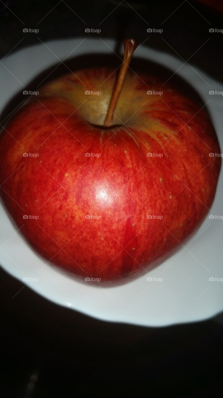 apple