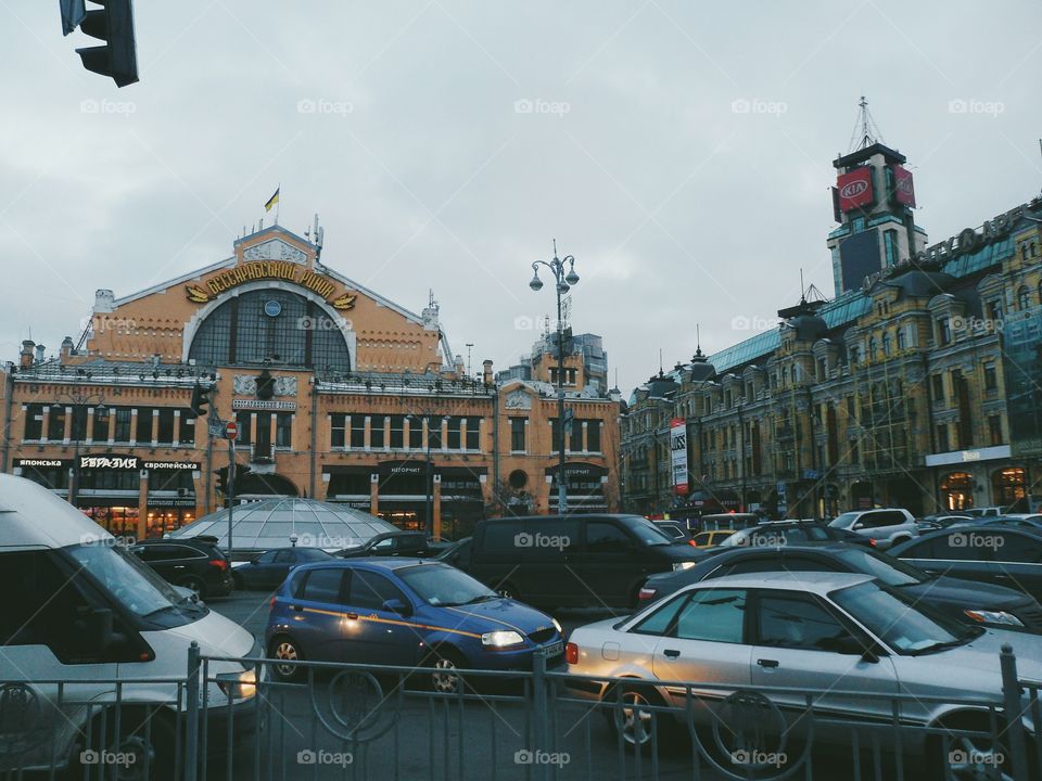 the central part of Kiev, Bessarabia Square