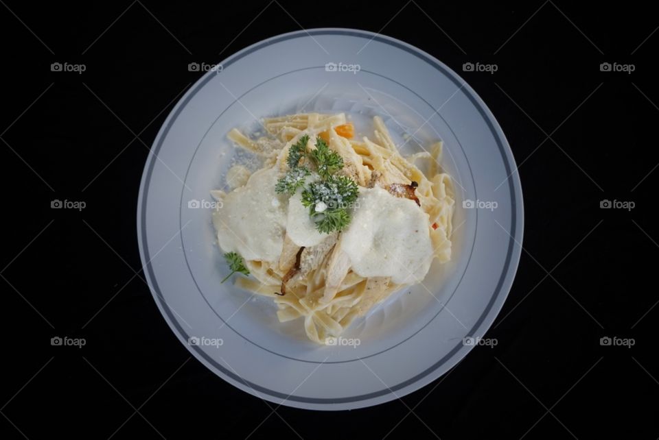 Fettuccine Alfredo