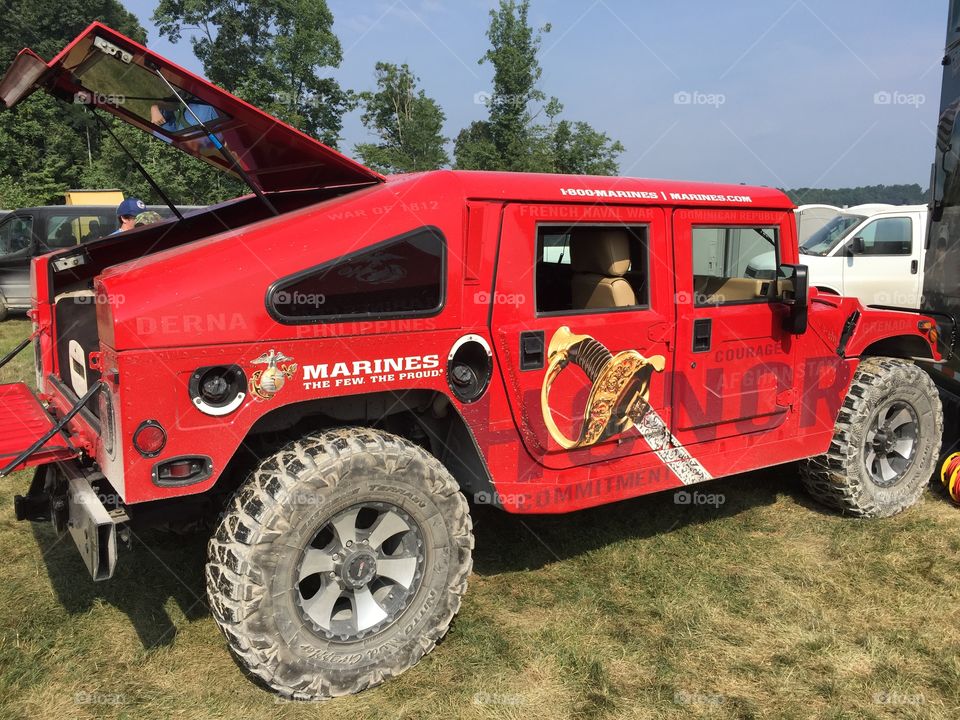 Marine Humvee decked out 