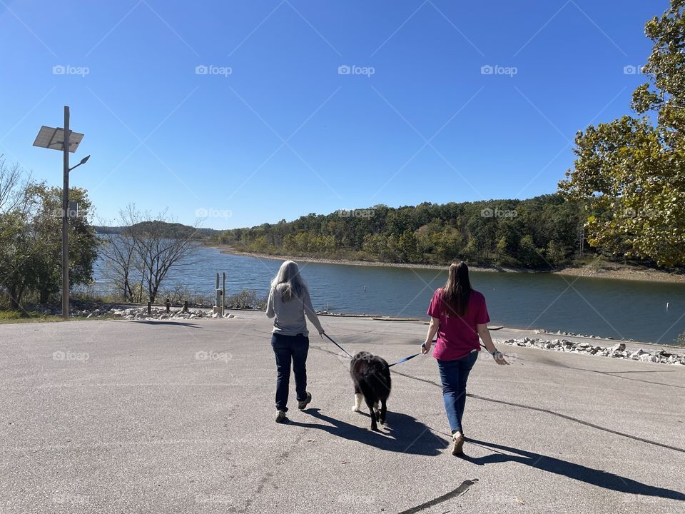 A walk at the third largest lake. 