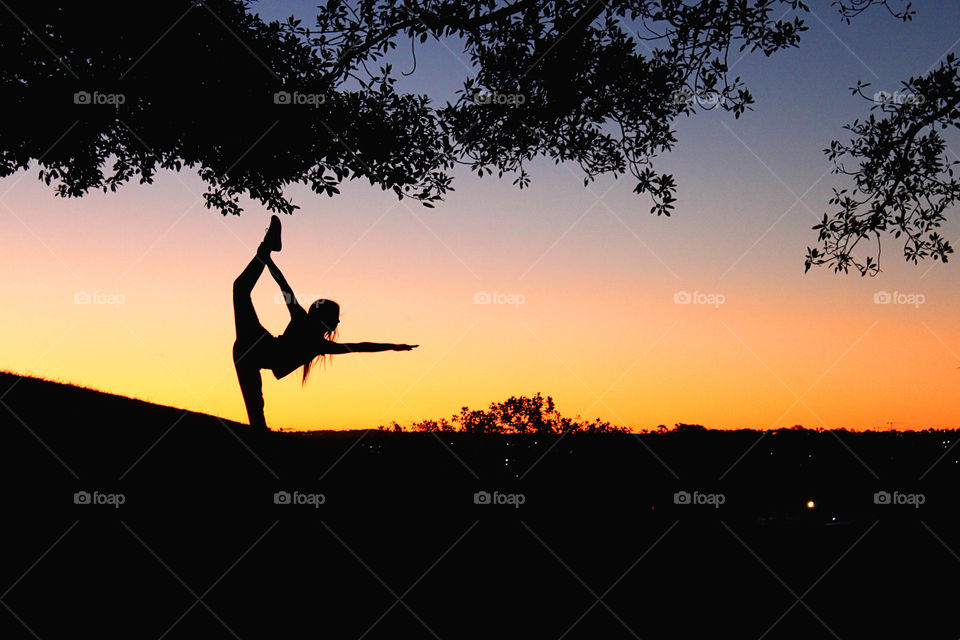 Sunset dancer