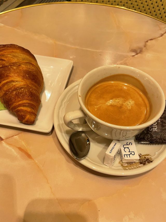 A French breakfast