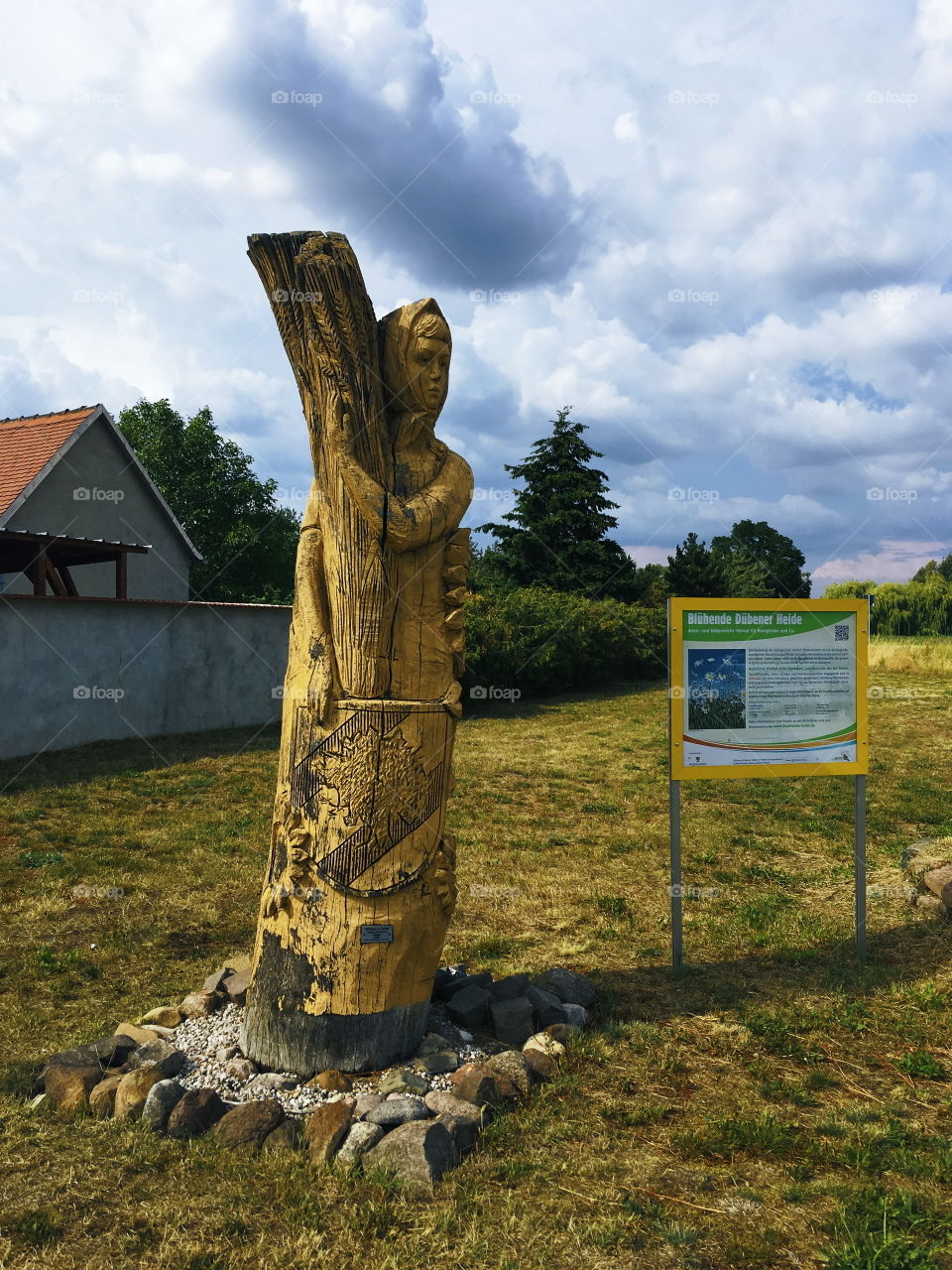 A wooden girl in Muldestausse