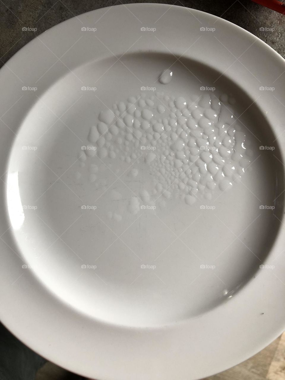 White plate