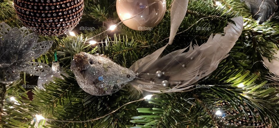 Christmas tree decoration bird