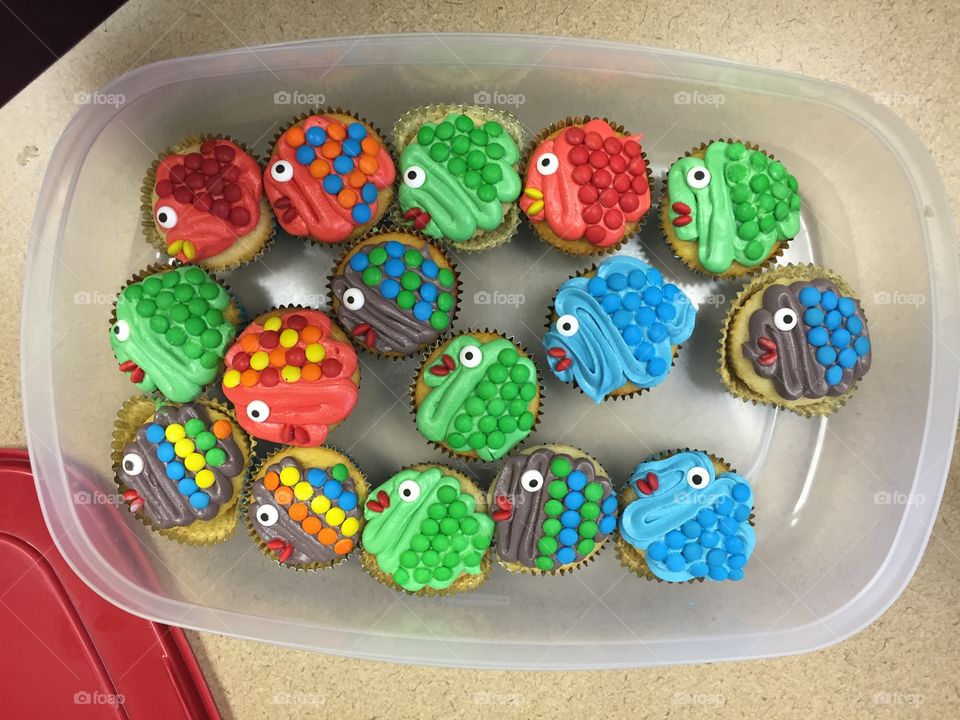 Cute cupcakes with fish decor