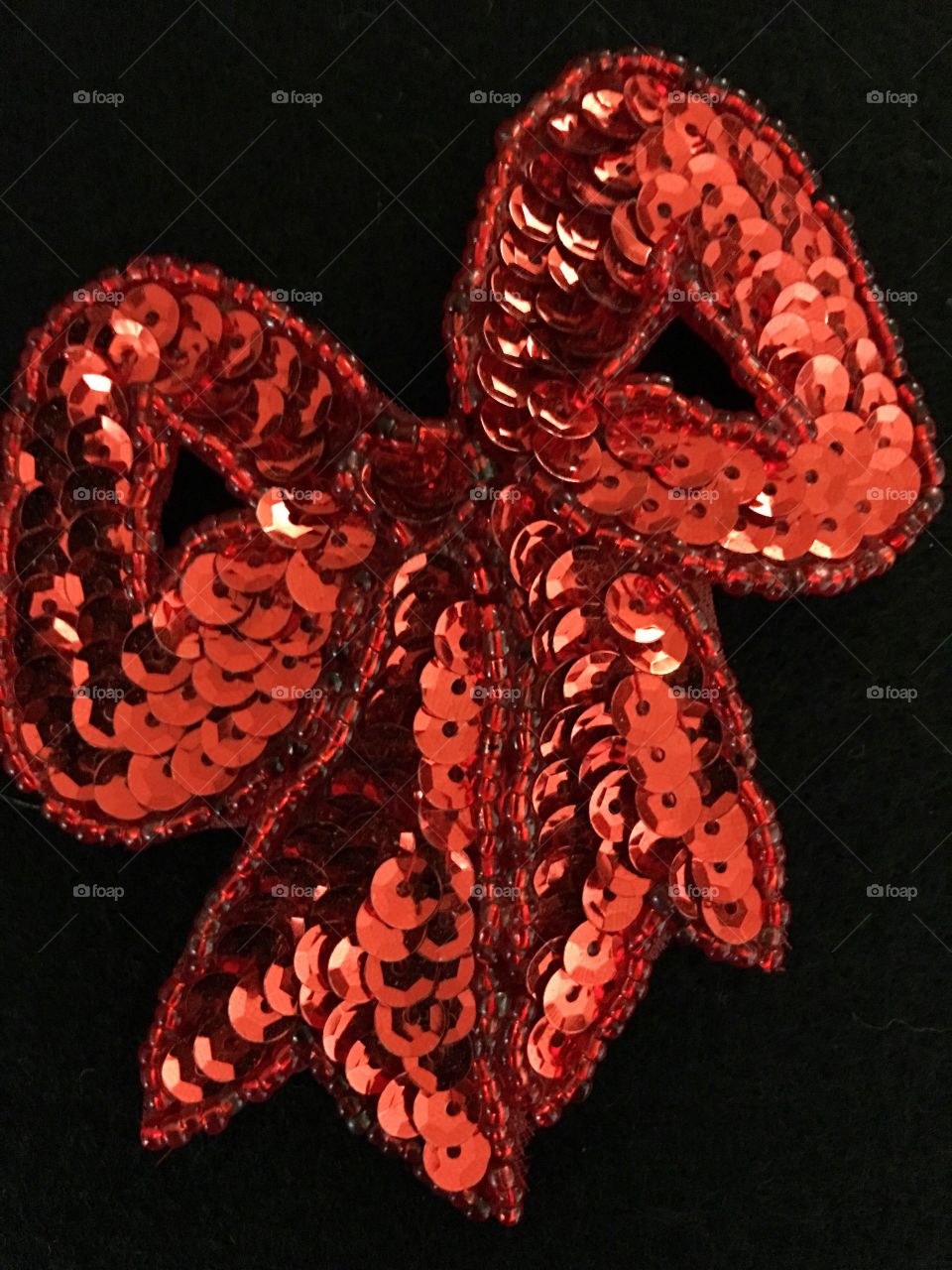 Red large bow of sequins