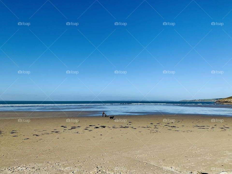Empty beach and splendid blue sky 