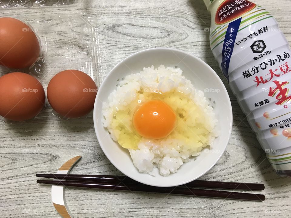 Raw egg on rice！！It’s really simple meal♡
