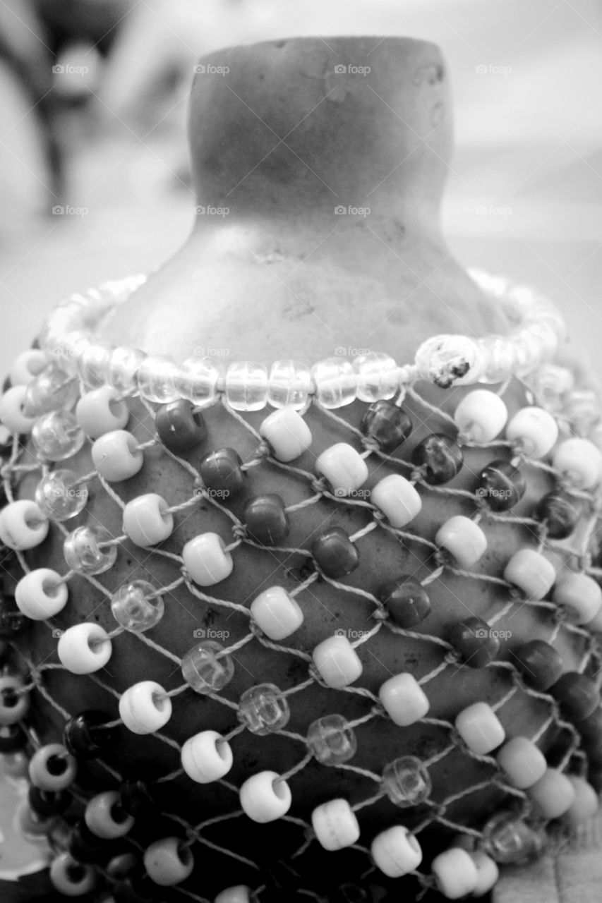 gourd cabasa shaker in black and white