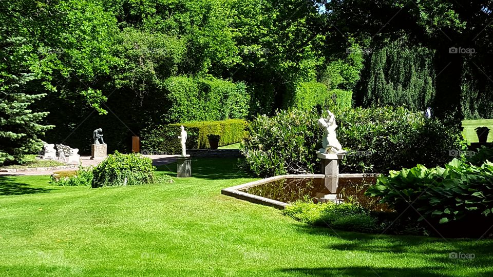 Solliden Castle Garden Statues