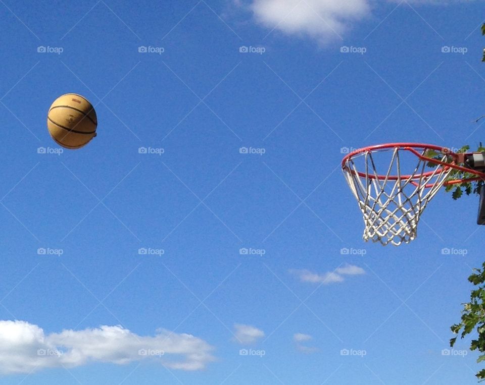 Basketball mid-air
