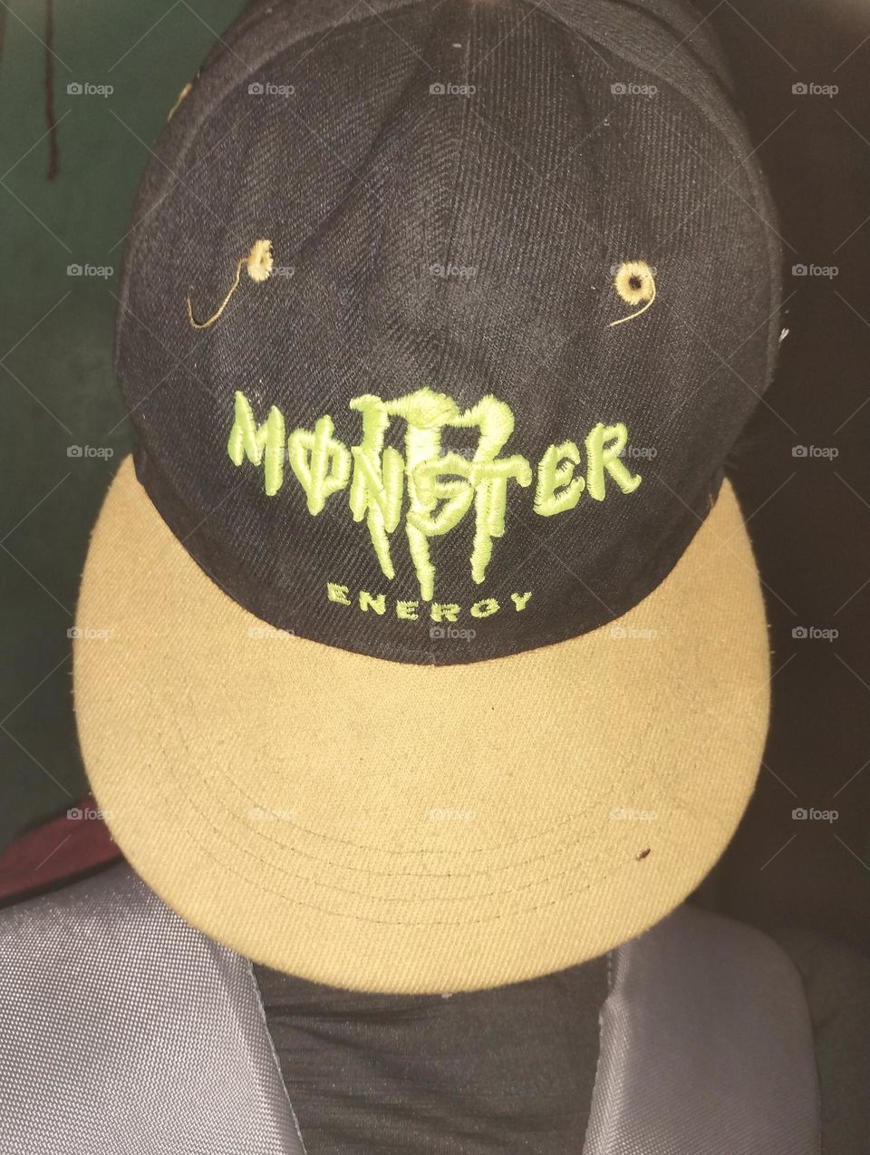monster cap