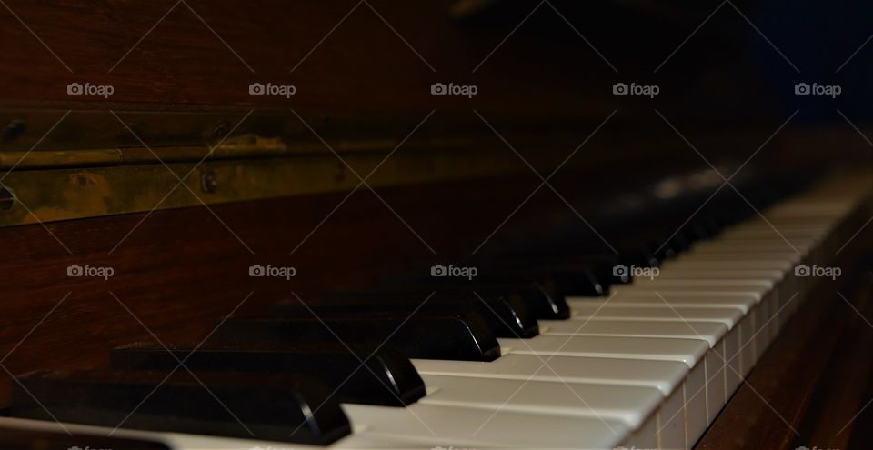 Playing the piano is definitely the most relaxing hobby there could ever be! Music touch the soul!