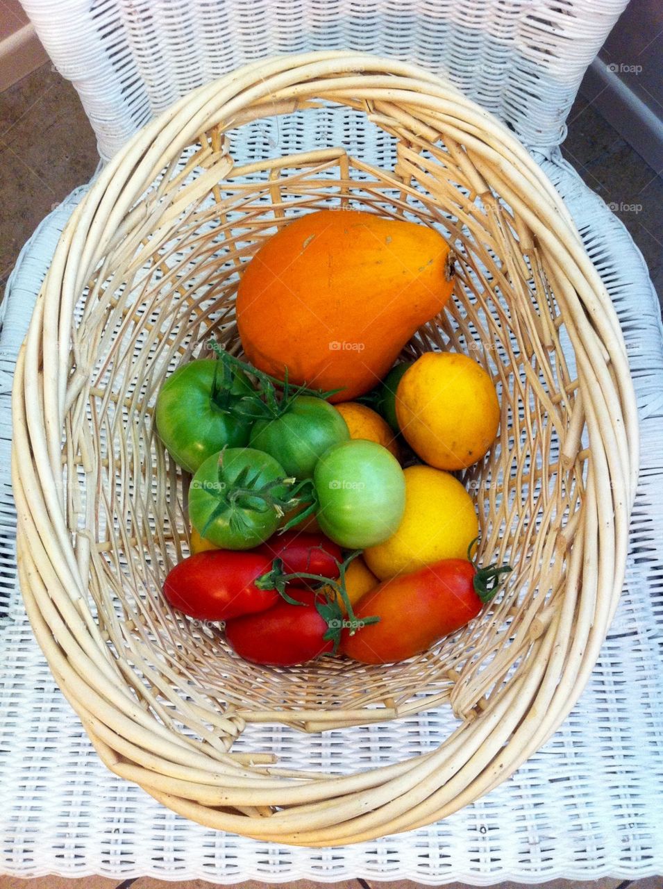 a lovely basket of veggies and fruit given by my neighbor frm