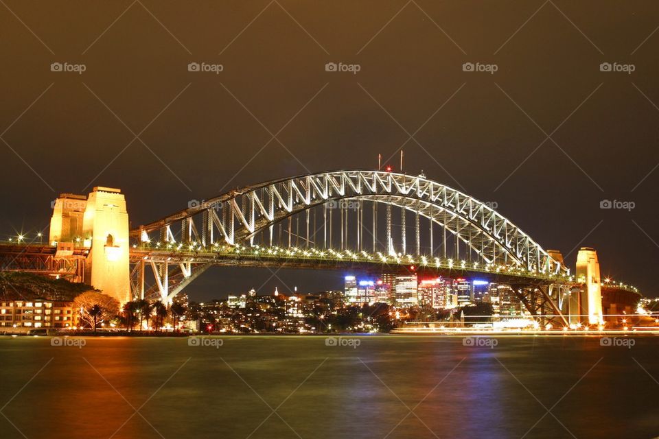 SYDNEY, AUSTRALIA THE SYDNEY HARBOUR BRIDGE