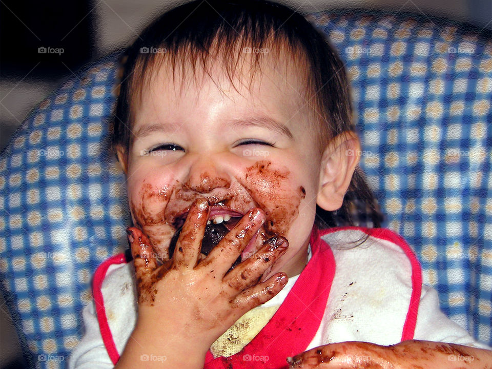 Be like the child & smile at the simple joys of life! This is a shot of my girl discovering her first chocolate covered mint cookie. The chocolate was mostly on her face & hands but the ear to ear grin on her face showed all the joy!😄