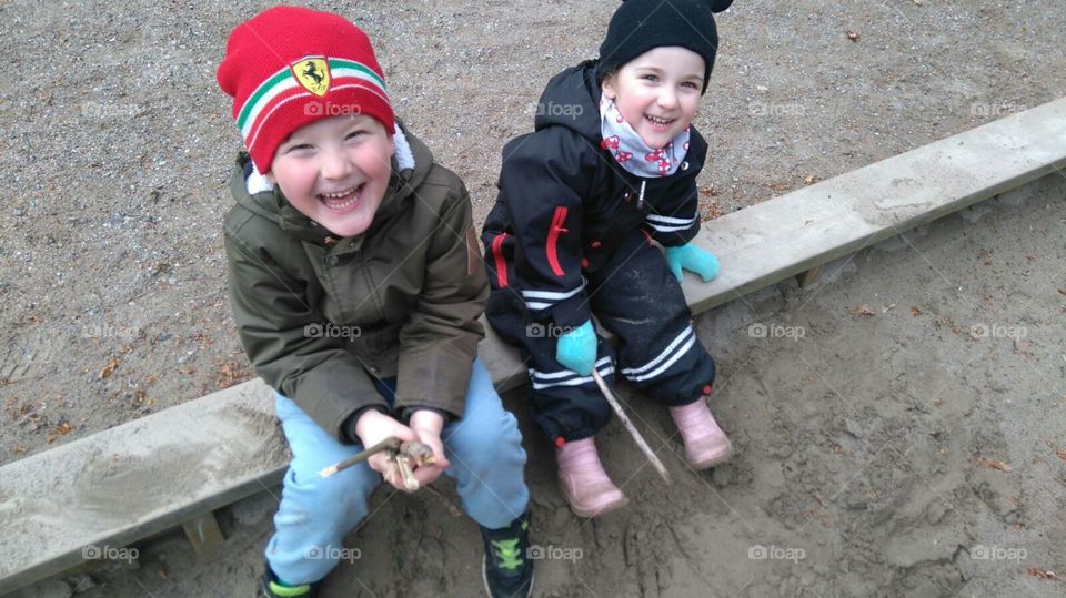 Barnens glädje bästa som finns. Детская радость. Ferrary favorit mössa.