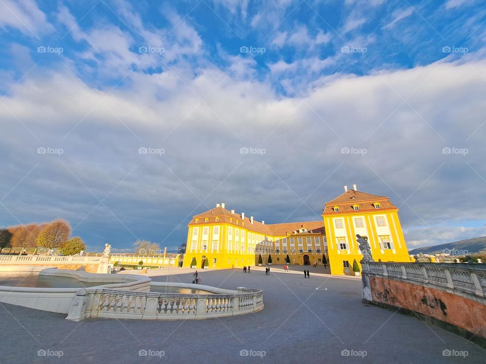 interesting color of sky...