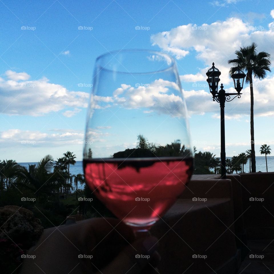 Rose wine by the sea