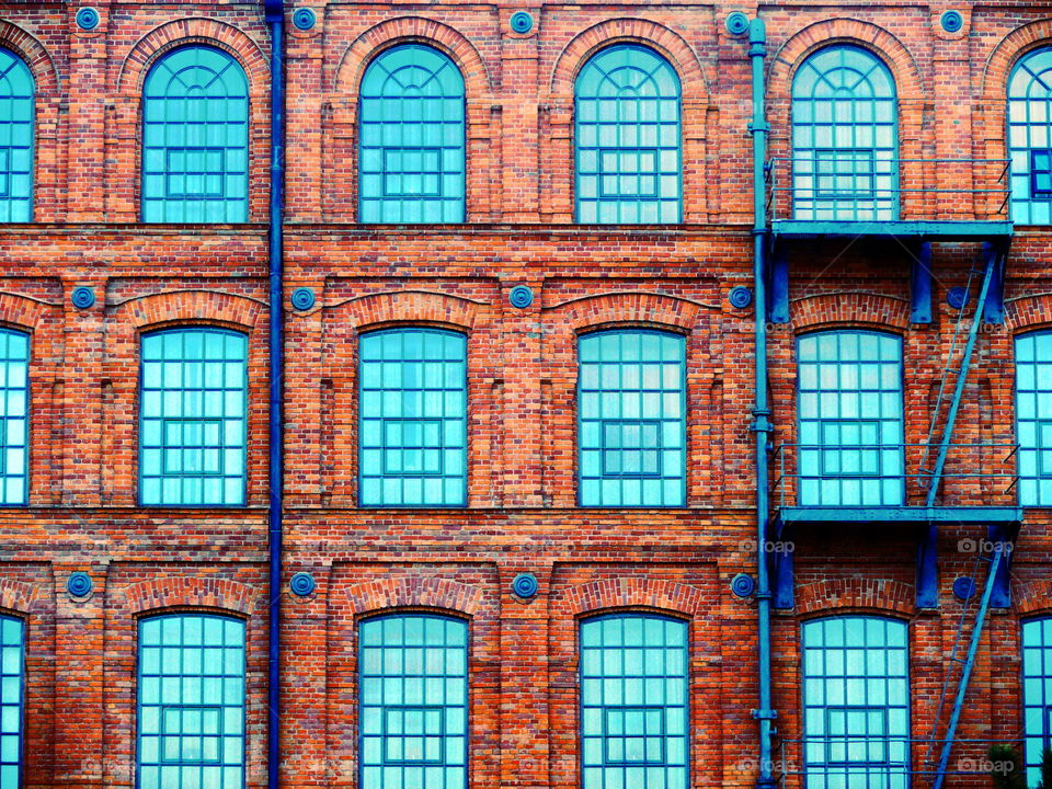 Windows and wall in Łódź