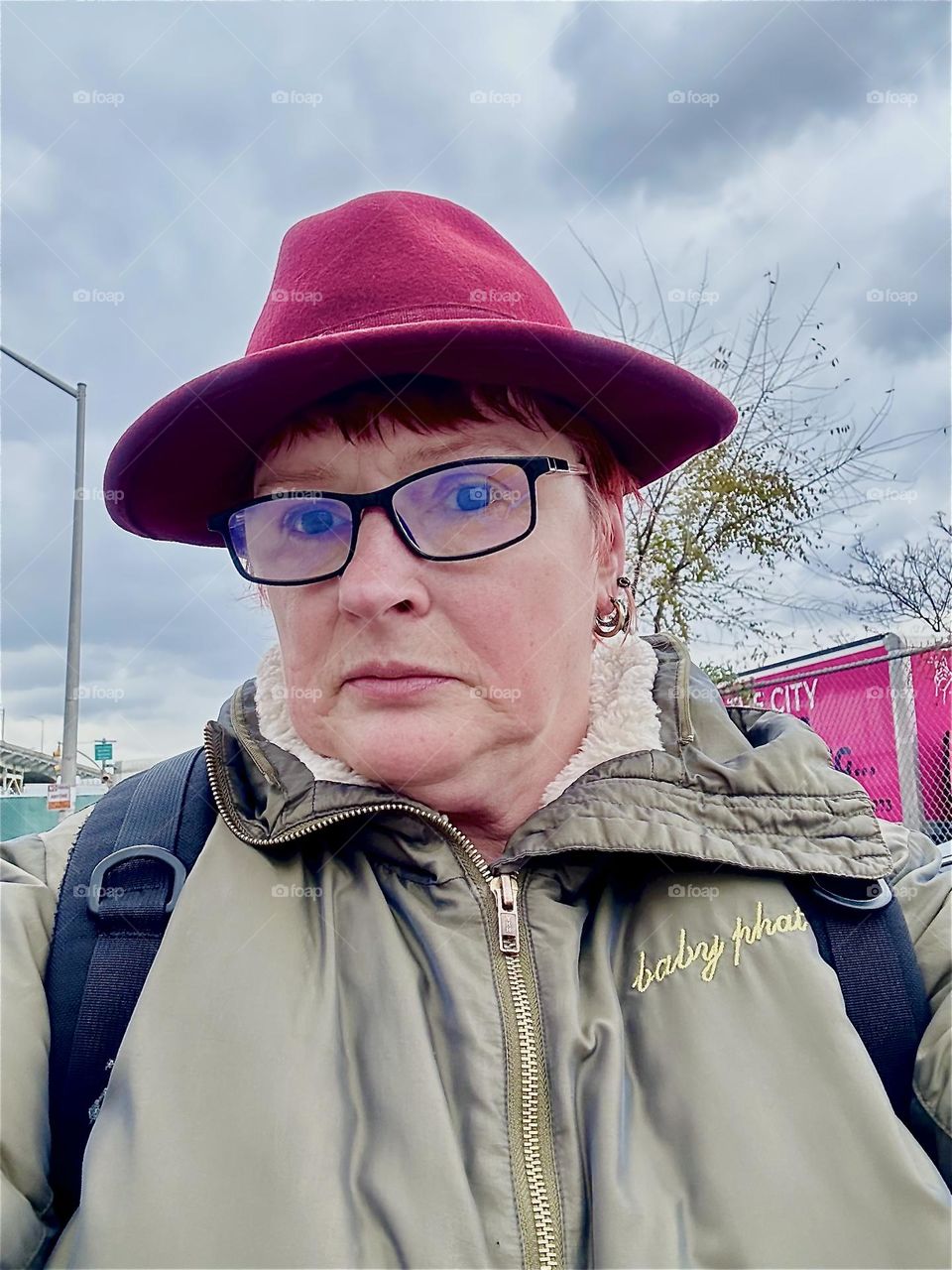 This is me, „Petra Schiller“ a.k.a. „Maxine Firefox“ a.k.a. „Maximiliane Feuerfuchs“ walking on „Borden Avenue“ by the „Borden Avenue Bridge“ and „Dutch Kills“ in LIC, Queens to pick up a delivery at the storage locker. 2023. Hypnotic Productions