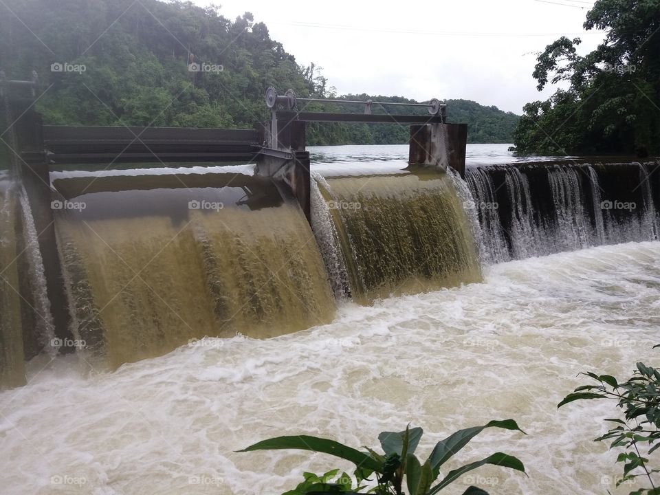 dam overflow