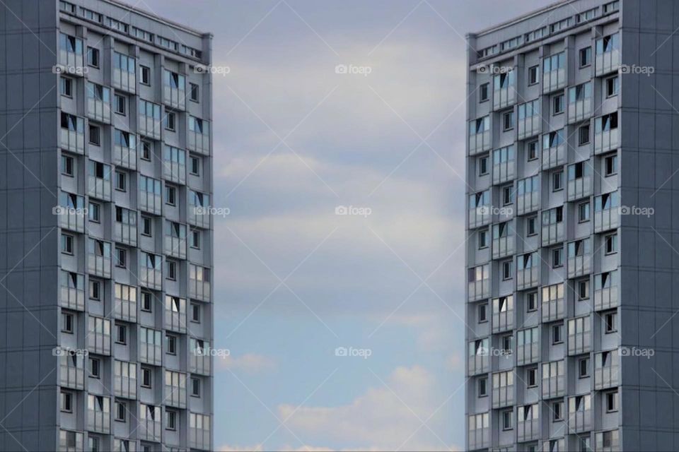 Two skyscrapers facing each other