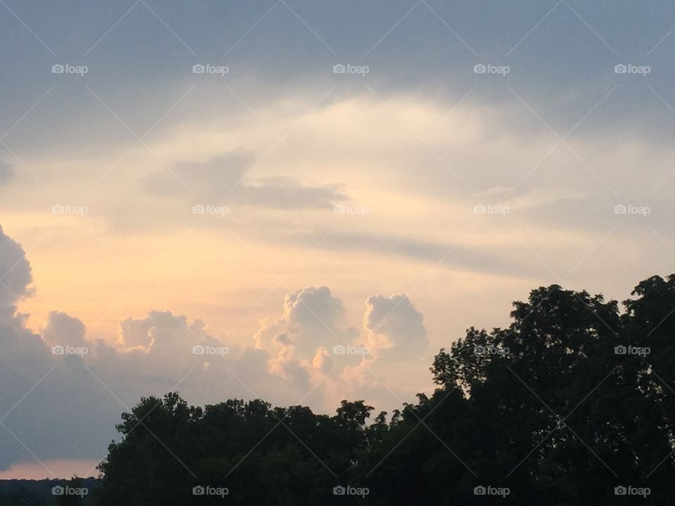 Beautiful cloud break 