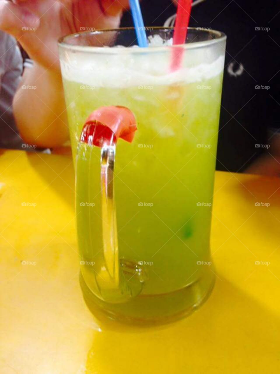 first time to try pure sugarcane drink
when in Singapore