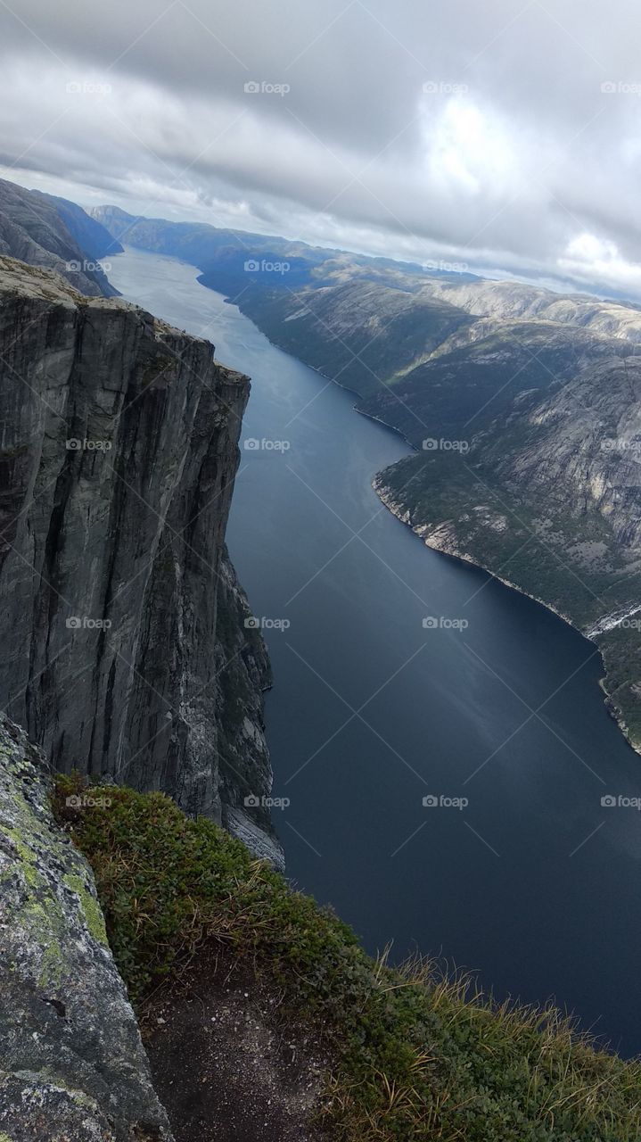 Trolltunga