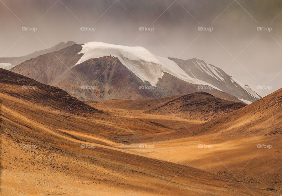 mesmerizing landscape of snow capped mountains towards chushul, ladakh, India