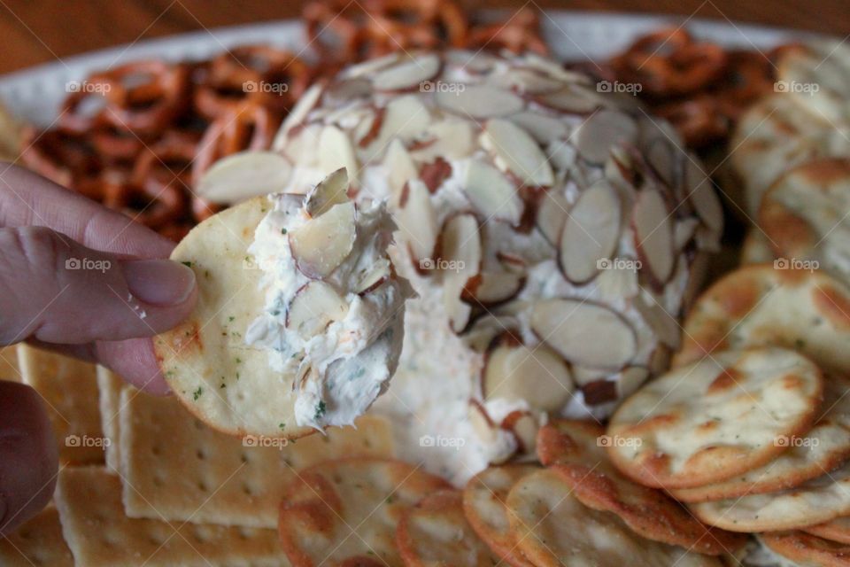 cheese ball and crackers