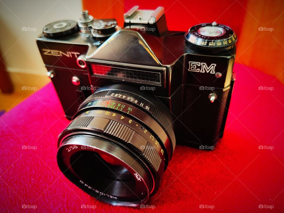 Zenit EM camera