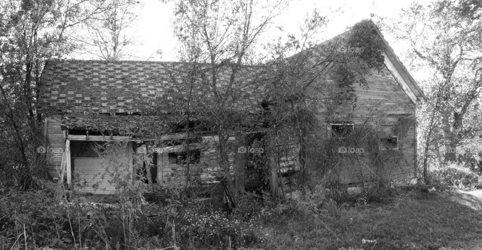 Desolate. Old abandoned house in Texas