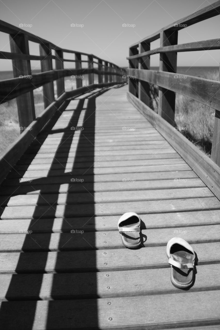 On the way to loneliness. cerdeña