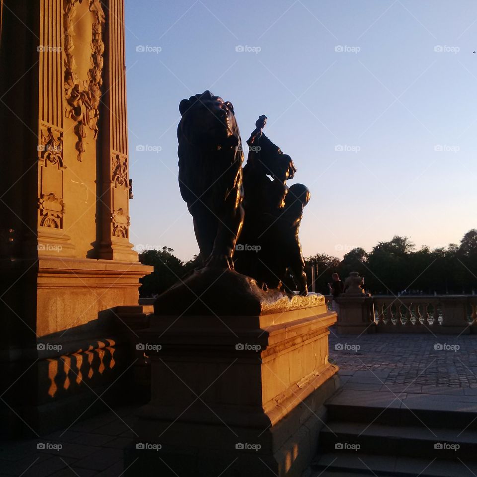 Sunset light reflected on a monument