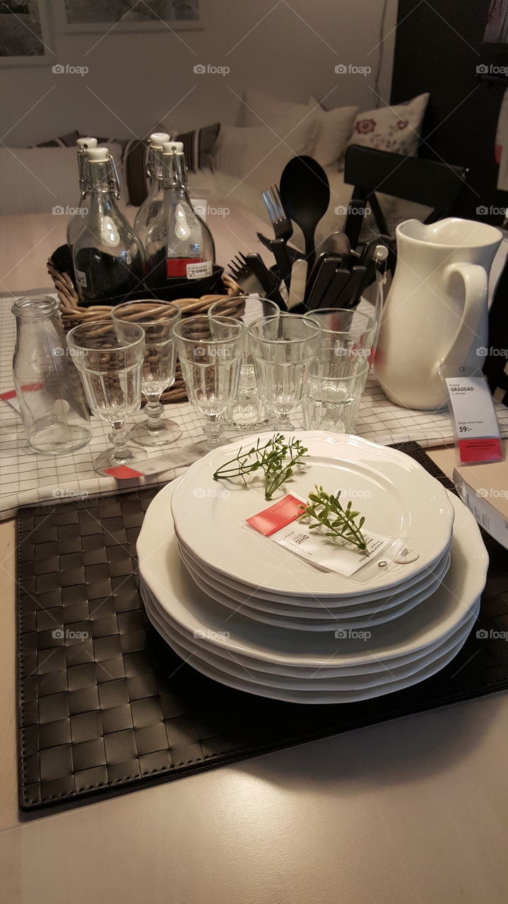 table setting