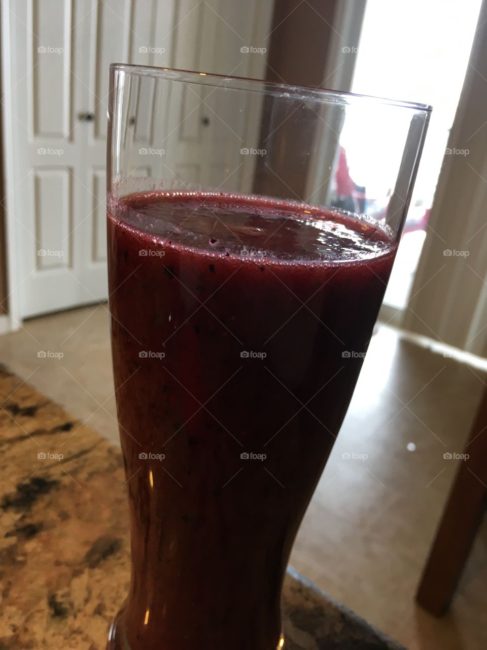 Healthy mixed berry smoothie !