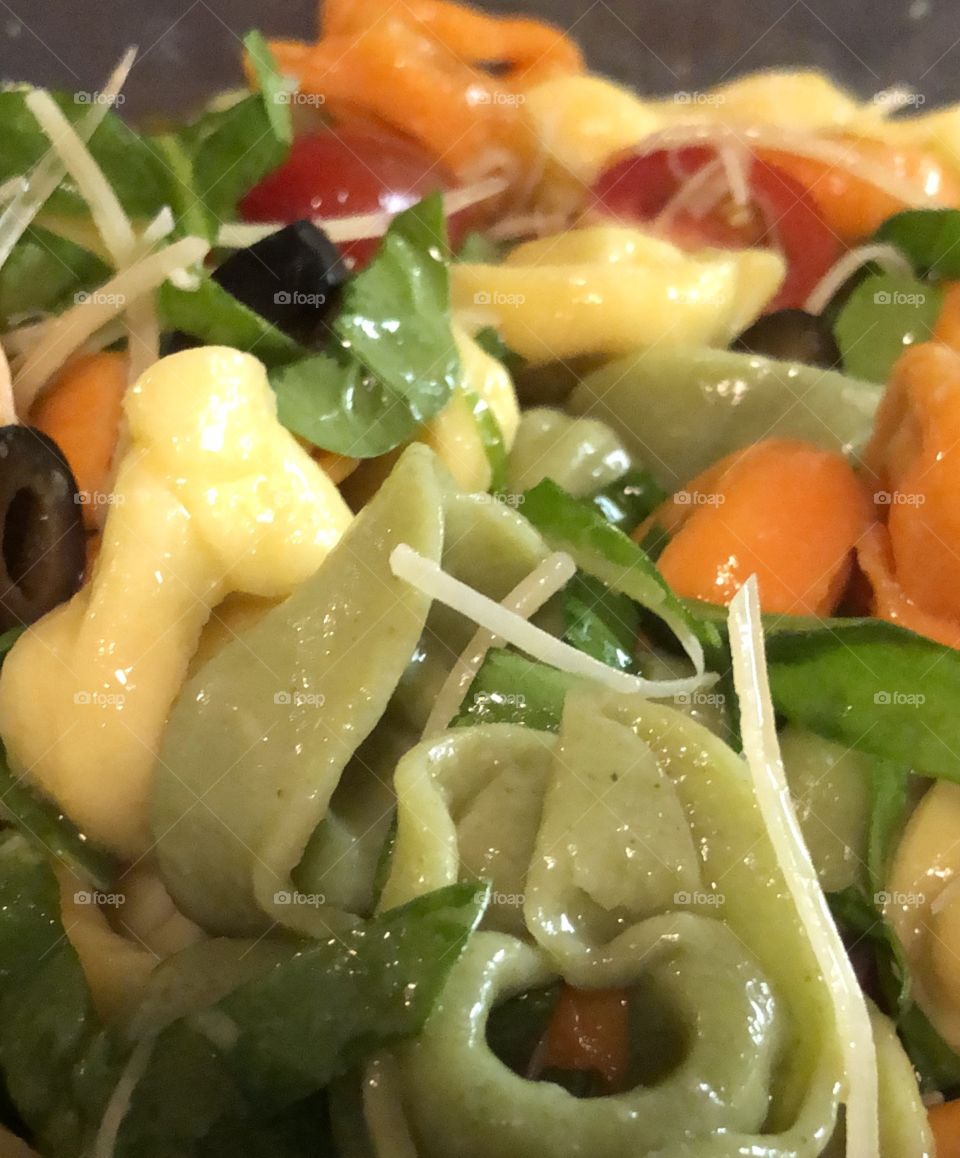 Tortellini pasta salad 