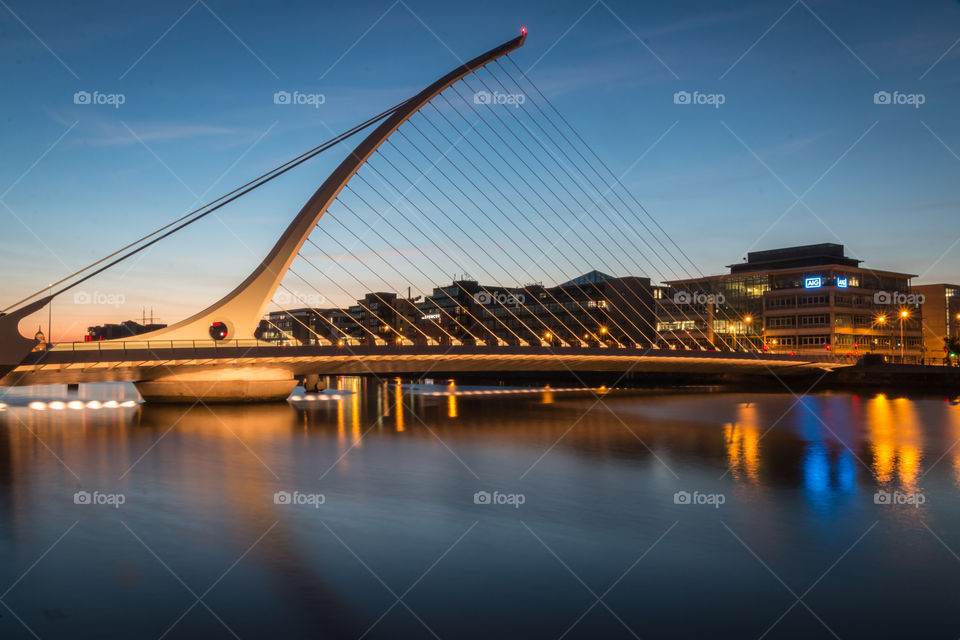 Sunset @Samuel beckett bridge