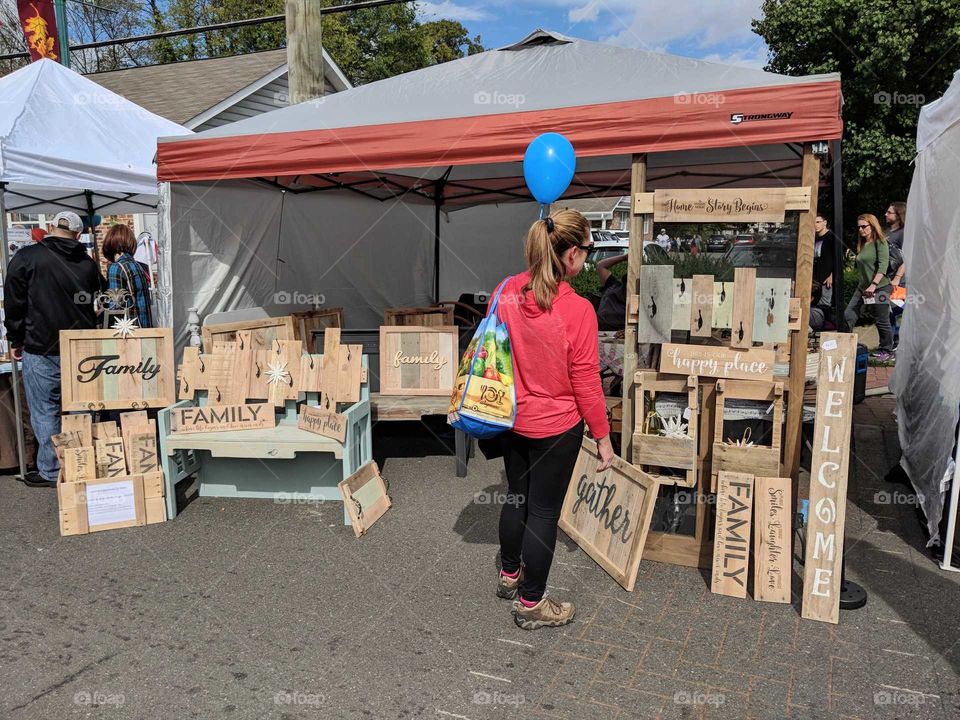 Marketplace shopping