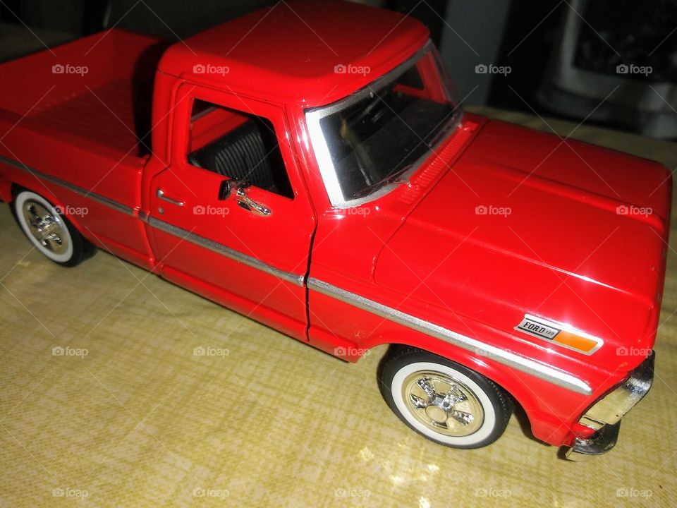 My little red truck